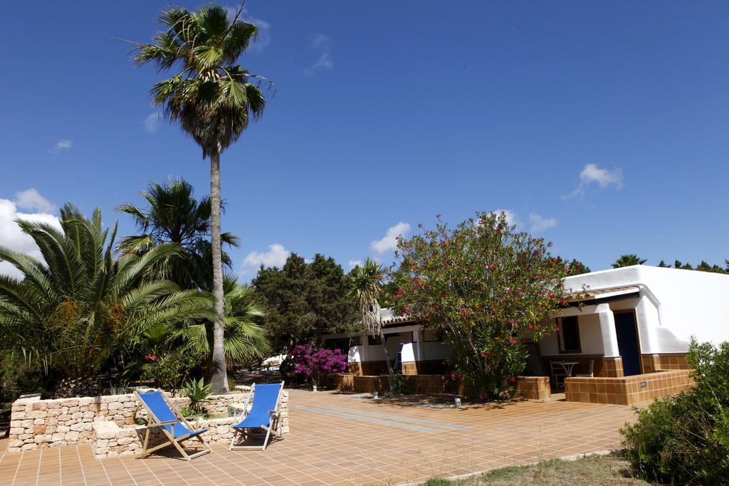 Hotel Ca Marí Es Migjorn Exterior foto